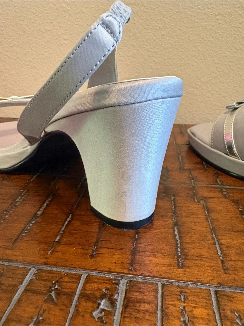 Unlisted by Kenneth Cole Silver Slingback Sandal Heels with Bow Detail - Picture 9 of 11